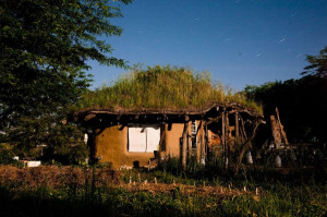 COB-House-Arquitetura-Sustentavel-3